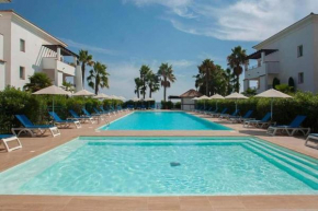 Appartement dans résidence avec piscine et plage privées